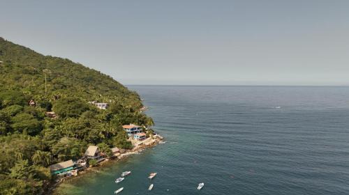 Yelapa Villa | Casa Azul, Oceanfront Estate with Rooftop Deck