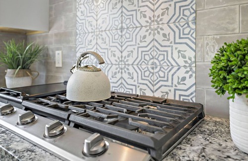 Covey House | CASA BELLA" Upscale Kierland Area W/Pool-3Bd2Bath