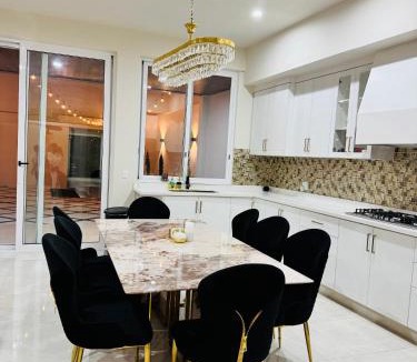 Tuxpan Villa | Casa Blanca