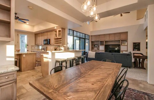 Paradise Valley Village House | Casa Buena—Luxurious Retreat w/2 Masters & Views!