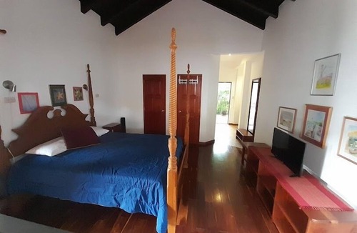 Santa Ana Hotel | Casa Buho B&B