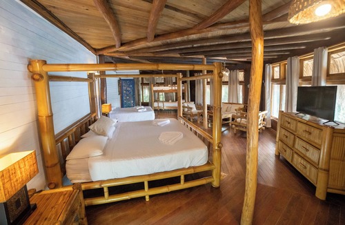 Livingston Hotel | CASA CARIBE HOTEL