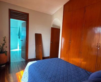 Calzada Madero Apartment | Casa Carmesí