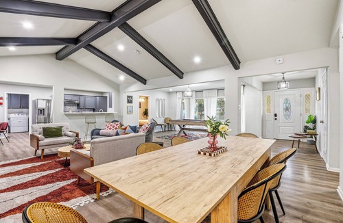 Castle Hills House | Casa Castillo, 5BR w/Pool, Hot Tub & Game Room