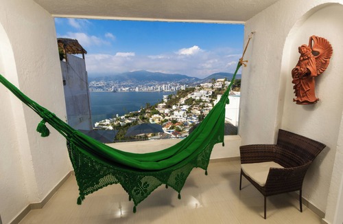 Las Brisas Villa | Casa Cielito Lindo : Marina Las Brisas : Panoramic View of the Bay