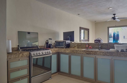 Ixil House | Casa Cocovero's - Yucatan Home Rentals