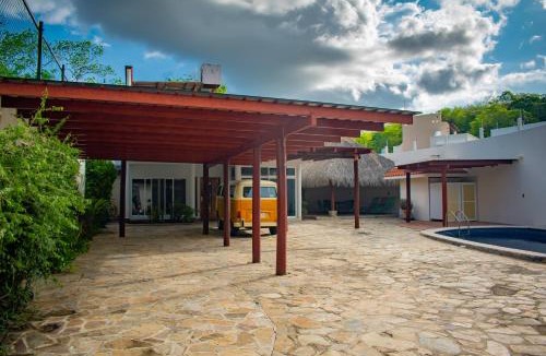 Crucecita House | Casa colibrí