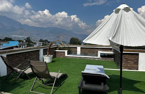 San Juan La Laguna House | CASA DARA, with a view of the Mayan Face Mountain and Lake Atitlán!