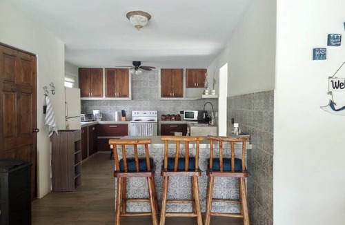Puerto San Jose House | Casa Davika with private pool for 12 guests