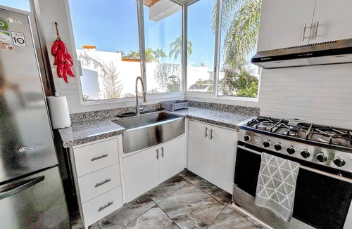 Ajijic House | Casa de Jake: Private Pool, A Hikers Dream.