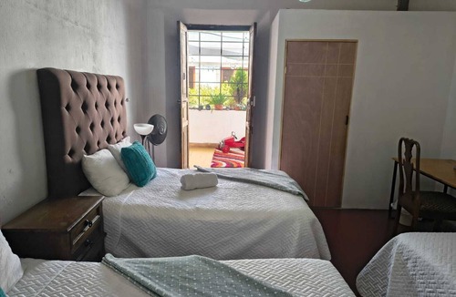 Zona 1 Hotel | CASA DE LAS FLORES