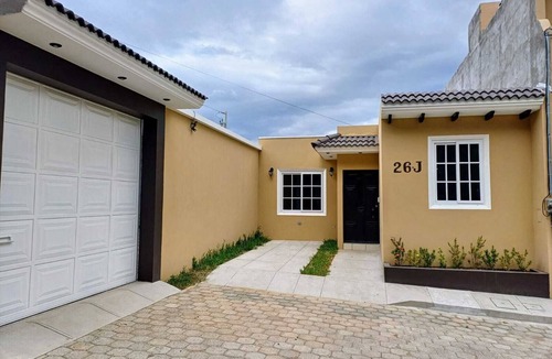 Chiquimula House | "Casa de las Flores · Family-Friendly House · Full A/C + Garden"