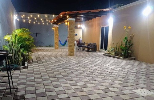 Chiquimula House | "Casa de las Flores · Family-Friendly House · Full A/C + Garden"