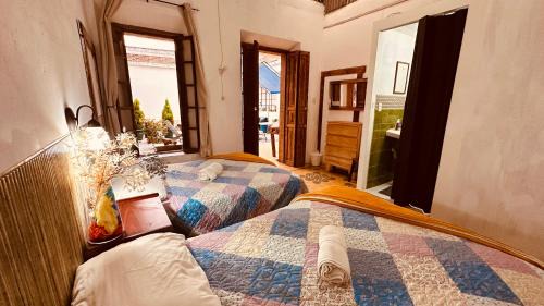 Zona 1 House | CASA DE LAS FLORES