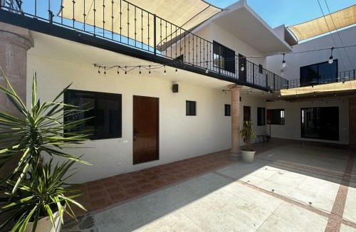 Bernal House | Casa de los Agaves