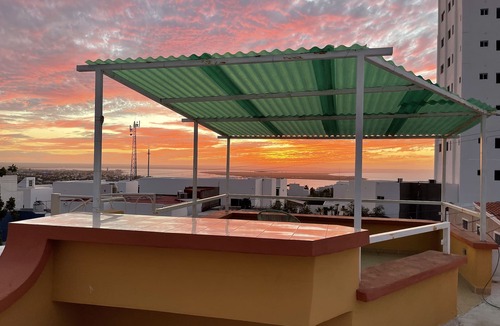 La Paz House | Casa Esperanza - spacious beauty with bay views
