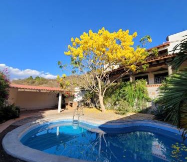 Morelos House | Casa Grande con Alberca en San Gaspar
