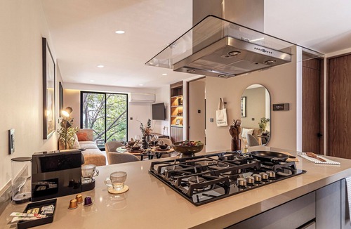 Colonia Cuauhtemoc Hotel | Casa Grijalva by Kukun Apartments