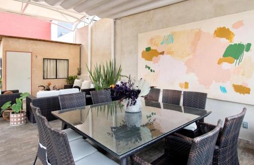 La Condesa House | Casa Ha A Soulful 7Br Home w Rooftop, Condesa
