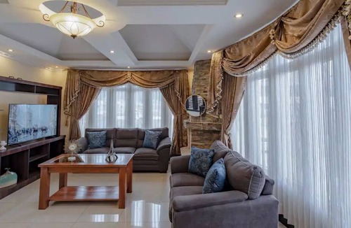 Quetzaltenango House | Casa Hogareña