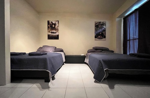 Matamoros Hostel | CASA HOLLYWOOD