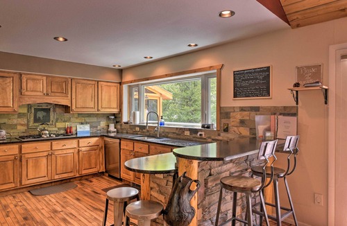 Nathrop Cottage | Casa Immaculata on Chalk Creek w/Views!