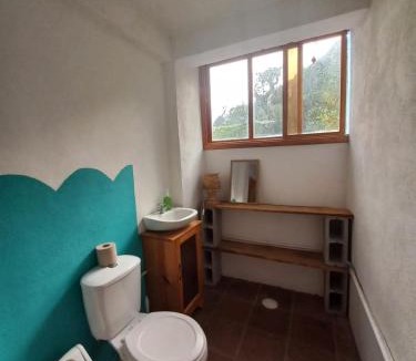 Pasajcap House | Casa Jaguar retreat style double bedroom
