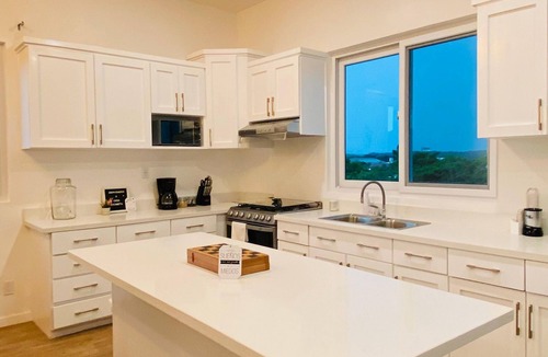 Flores House | Casa Jocabeth
