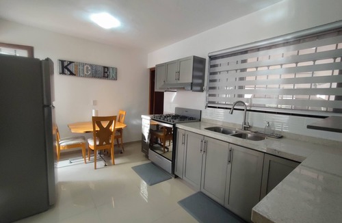 Torreon House | Casa La Sevillana - 3-bedroom house in TorreónnZona Tec Monterrey - Hosp Angeles