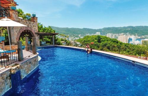Club Deportivo House | Casa Lisa by Hoteles BF