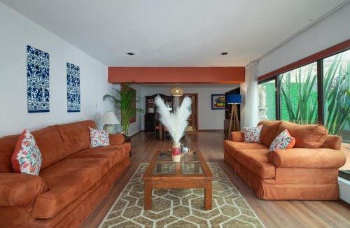 Ixtapalapa House | Casa Mayo