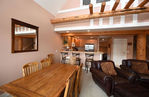 Saddle Ridge House | Casa Moonlight Two - Ideal Rental for Summer Activities and Trips to Yellowstone