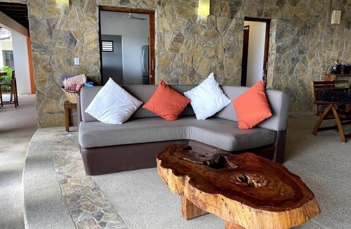 Santa Maria Colotepec House | Casa Nopalito Ocean Villa