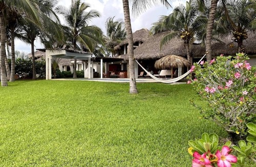 Santa Maria Colotepec House | Casa Nopalito Ocean Villa