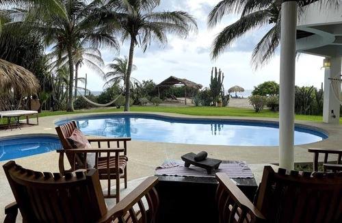 Santa Maria Colotepec House | Casa Nopalito Ocean Villa