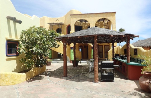 Los Barriles House | Casa Perfecta. Luxury Beachfront House in Central Los Barriles