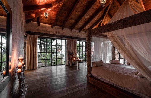 Santa Cruz La Laguna Resort | Casa Prana Hotel In Atitlan