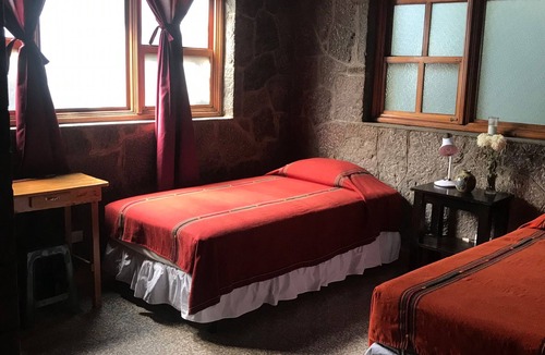 San Lucas Toliman Hotel | Casa Qatzij - Guest House