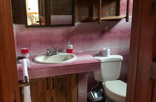 San Lucas Toliman Hotel | Casa Qatzij - Guest House