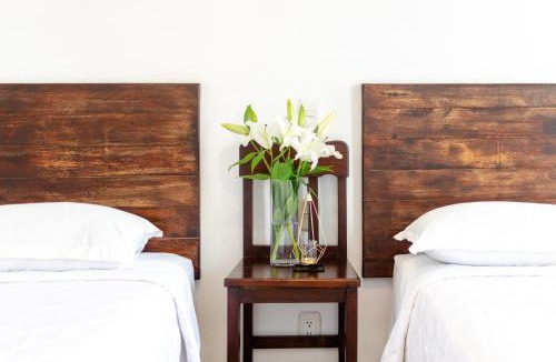 Flores Hotel | Casa Ramona