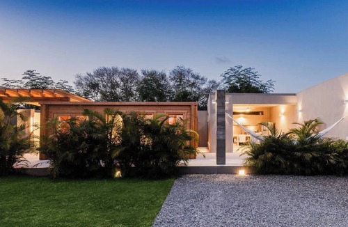 Brisas de Zicatela Villa | CASA SANA * New * Luxury Villa * OceanView * Oxygen Pool