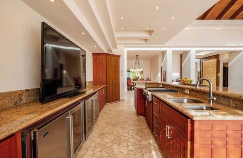 Los Frailes Villa | Casa Tortuga – Beachfront in Los Frailes. Promos Available