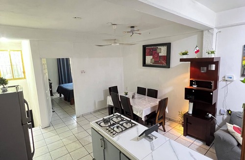Lazaro Cardenas Apartment | Casa Tortuga - Excellent Location - Close to the beach - Air-conditioned