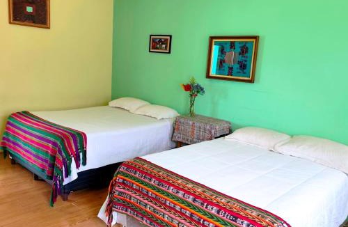 Ciudad Vieja House | Casa Tuta