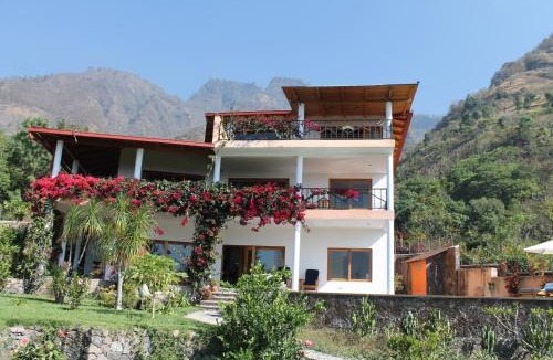 Santa Cruz La Laguna House | Casa Valdres