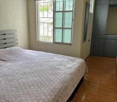 Pachuca House | Casa Vazquez Colinas Plata