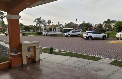 Villa Marina Condo | Casa Villa
