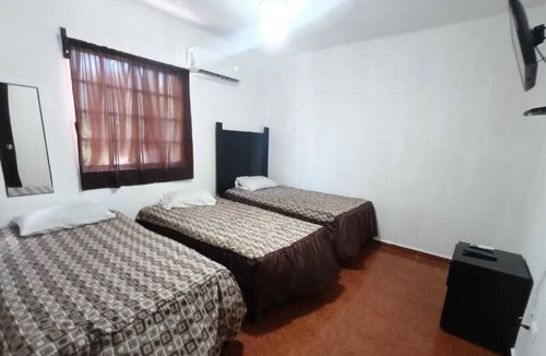 Linares House | Casa Villegas B céntrica en Linares - WiFi 100MB y asador