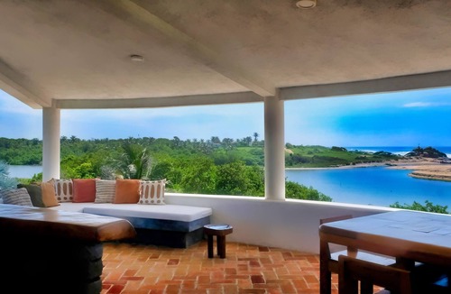 Barra de Colotepec Apartment | CasaPiedra