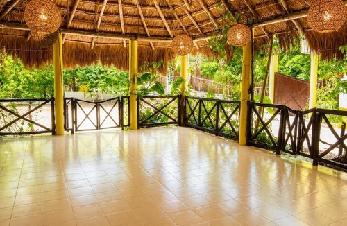 Lazaro Cardenas Apartment | Casita de Jungle